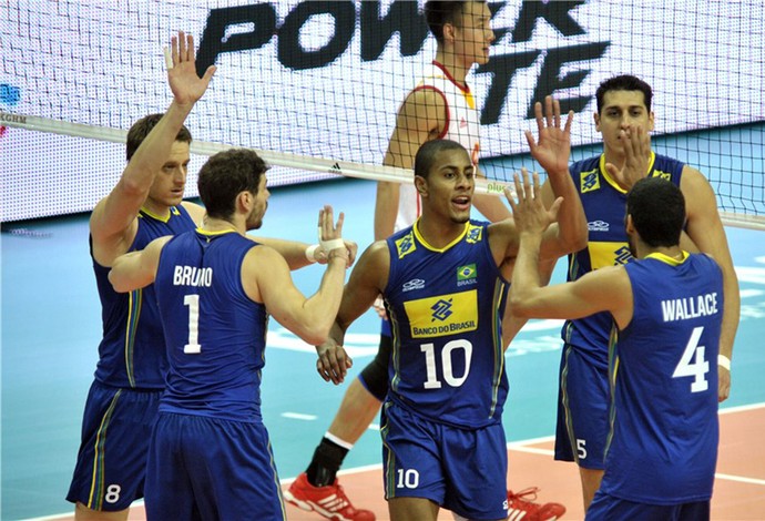 comemoração vôlei Brasil x China (Foto: FIVB)