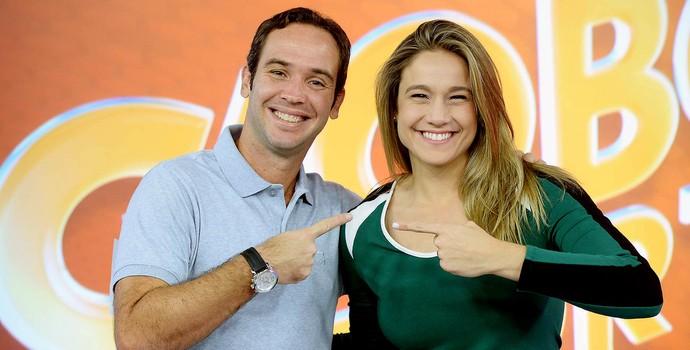 Fernanda Gentil e Caio Ribeiro globo esporte (Foto: Zé Paulo Cardeal / TV Globo)