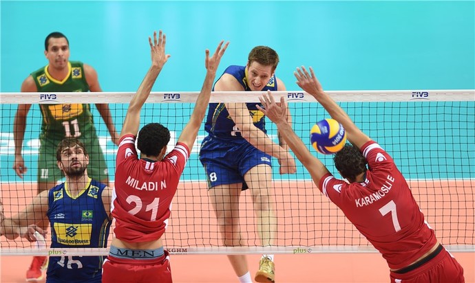 Brasil x Tunisia Mundial volei masculino (Foto: Divulgação / FIVB)