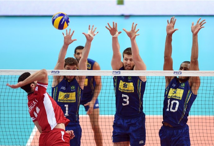 Brasil x Tunisia Mundial volei masculino (Foto: Divulgação / FIVB)