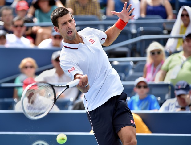 Novak Djokovic em ação no US Open (Foto: AFP)