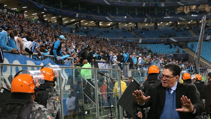 geral torcida gremio x santos copa do brasil arena racismo confusao (Foto: Diego Guichard/GloboEsporte.com)