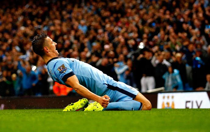 Stevan Jovetic  comemoração gol Manchester City contra Liverpool (Foto: Reuters)