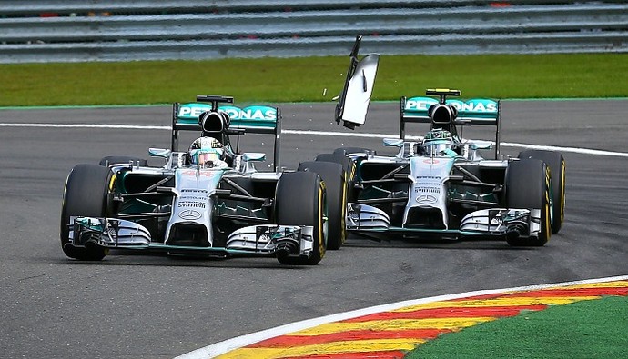 Lewis Hamilton Nico Rosberg acidente (Foto: Getty Images)