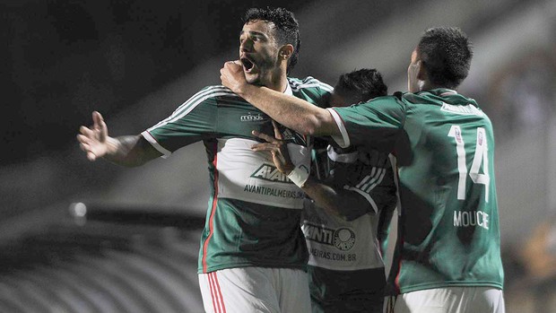 comemoração do Palmeiras contra o coritiba (Foto: Marcos Ribolli)