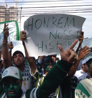 protesto palmeiras (Foto: Felipe Zito)