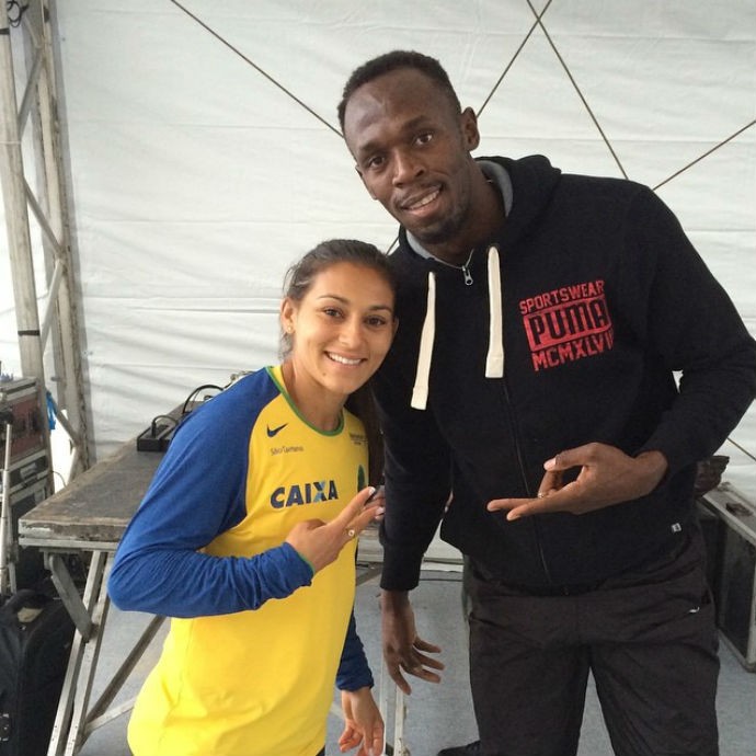 Ana Cláudia Lemos e Bolt Desafio Bolt contra o tempo (Foto: Reprodução Instagram)