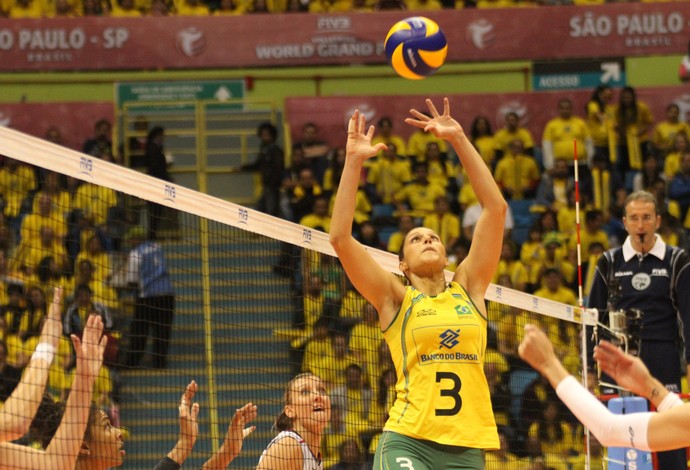 Dani Lins vôlei seleção brasileira Grand Prix São Paulo (Foto: Divulgação/FIBV)