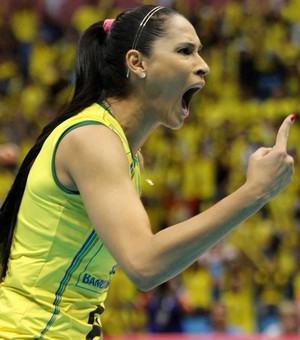 Jaqueline vôlei Brasil x Coreia do Sul (Foto: FIVB)