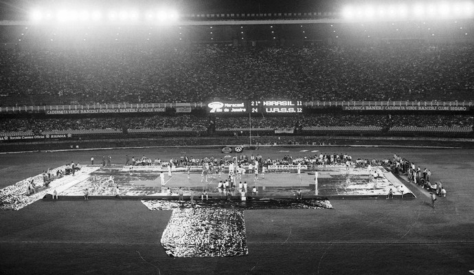 volei brasil x russia maracana 1983 especial volei geração de prata (Foto: Agência Estado)