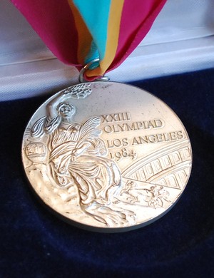 Medalha da Geração de Prata das Olimpíadas de Los Angeles (Foto: Marcos Guerra)