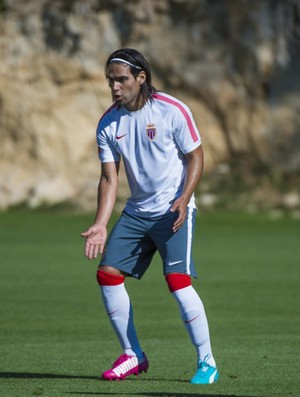 Falcao garcía na reapresentação ao Monaco (Foto: Divulgação/Site Oficial Monaco)