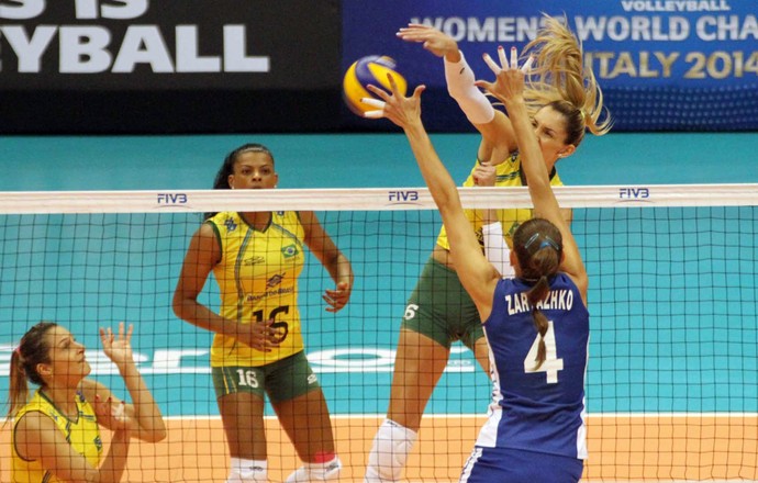 Brasil x Rússia vôlei - Thaisa (Foto: Alexandre Arruda/CBV)