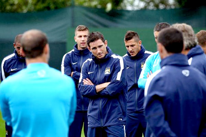 Lampard no treino do Manchester City (Foto: Reprodução / Twitter)