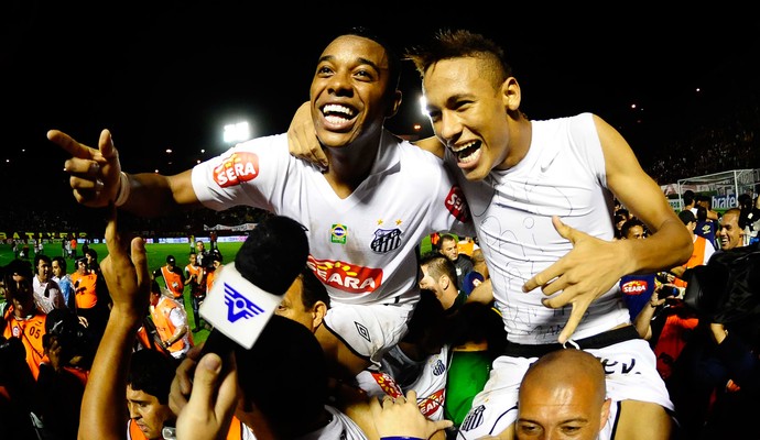 neymar Robinho 2010 (Foto: Marcos Ribolli / Globoesporte.com)