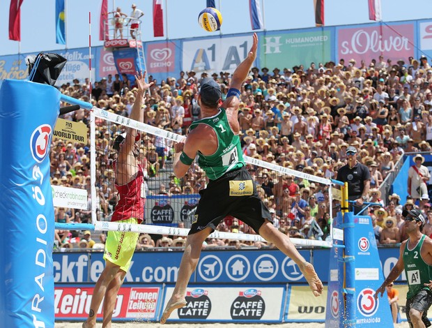 vôlei de praia Alison e Bruno Schmidt Klagenfurt (Foto: Divulgação)