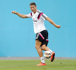 Cristiano Ronaldo Treino Real Madrid (Foto: Reprodução / Site Oficial)