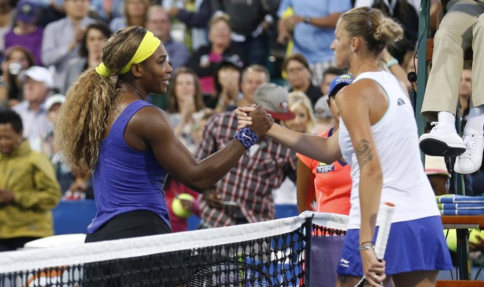 Serena Williams x Karolina Pliskova, Stanford (Foto: AP)