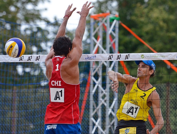 Emanuel vôlei de praia (Foto: Divulgação / FIVB)