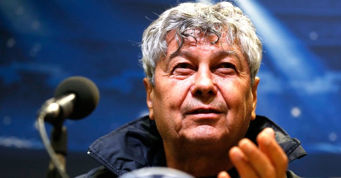 Mircea Lucescu na coletiva do Shakhtar Donetsk para a Liga dos Campeões (Foto: AP)