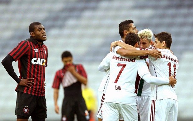 Jean comemoração jogo Atlético-PR x Fluminense (Foto: Heuler Andrey / Getty Images)