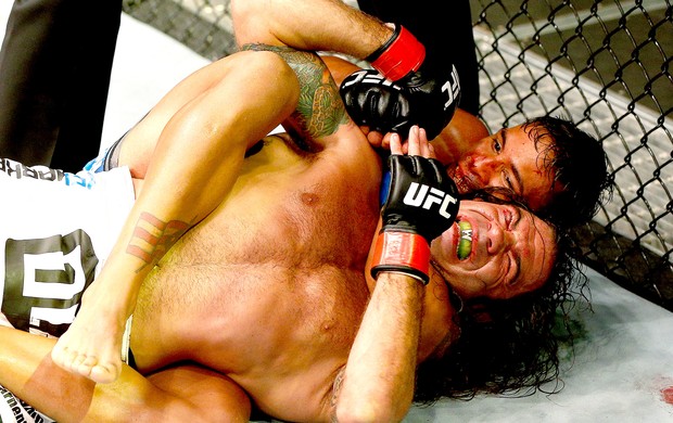 Dennis Bermudez  vence Clay Guida luta UFC (Foto: Getty Images)