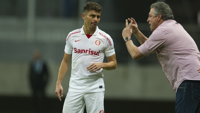 abel braga alex inter bahia (Foto: Alexandre Lops/Divulgação Inter)