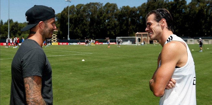 David Beckham Gareth Bale treino Real Madrid (Foto: Reprodução / Site Oficial)