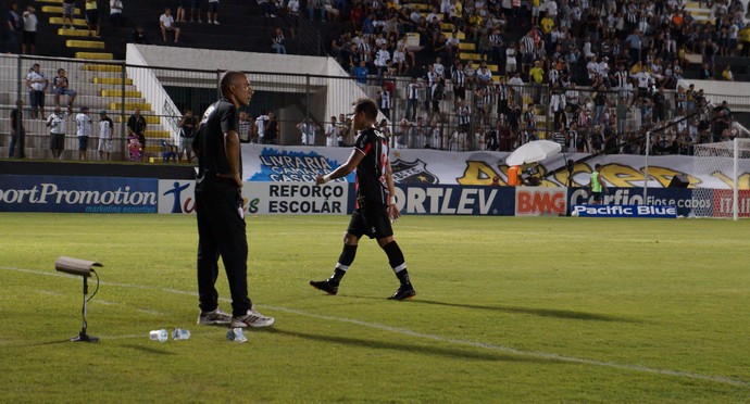 Hemerson Maria - técnico do Joinville (Foto: Augusto Gomes/GloboEsporte.com)