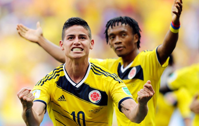 James Rodriguez e Cuadrado - colômbia x costa do marfim (Foto: AP)