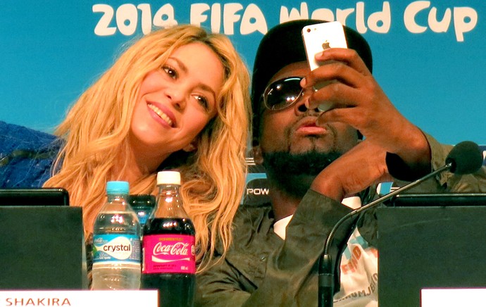 Coletiva FIFA - Shakira (Foto: Cintia Barlem)