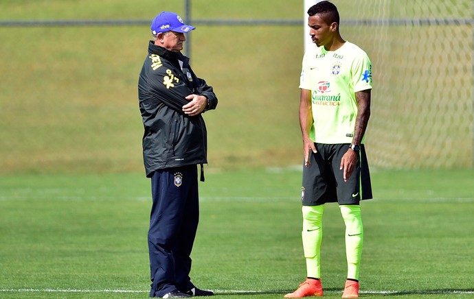 Luiz Felipe Scolai Felipão luiz gustavo seleção brasileira (Foto: Gaspar Nóbrega/VIPCOMM)