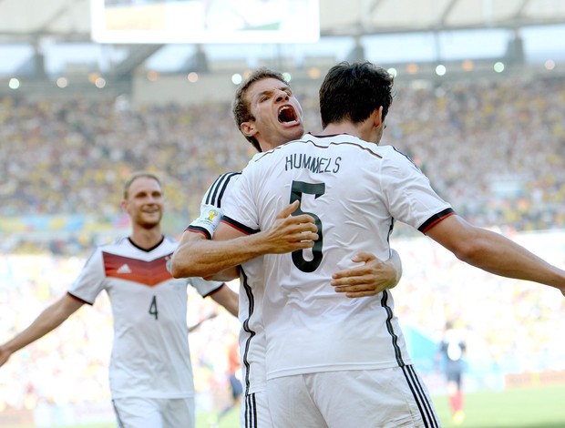 Alemanha x França Hummels (Foto: EFE)