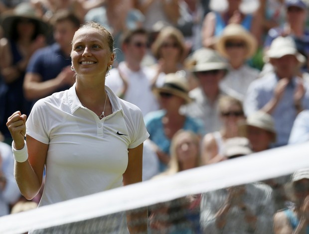 kvitova vence e vai à final em wimbledon (Foto: Reuters)