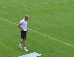 robben treino da holanda (Foto: Alexandre Alliatti)