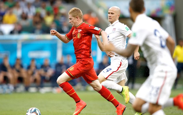  Kevin De Bruyne jogo Estados Unidos x Bélgica Arena Fonte Nova (Foto: AFP)