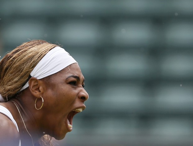 serena williams contra Alize Cornet em wimbledon (Foto: Reuters)