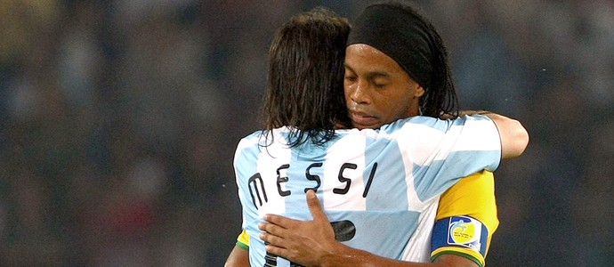 messi e ronaldinho, brasil x argentina, olimpiadas de pequim 2008 (Foto: Getty Images)