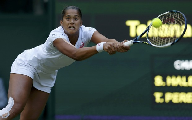 teliana pereira x simona halep wimbledon 2014 (Foto: Reuters)