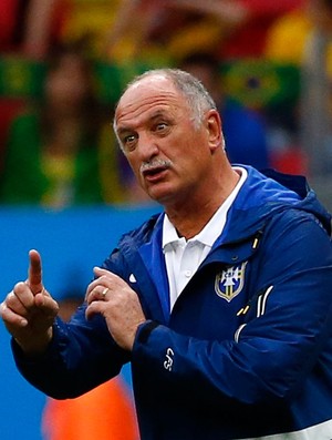 Felipão Scolari Brasil x Camarões (Foto: Reuters)