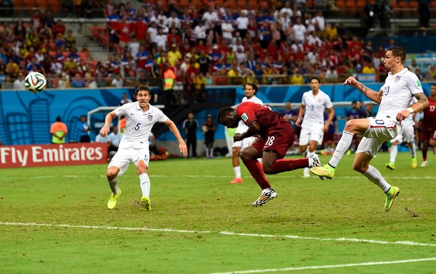 Varela EUA x Portugal (Foto: Reuters)