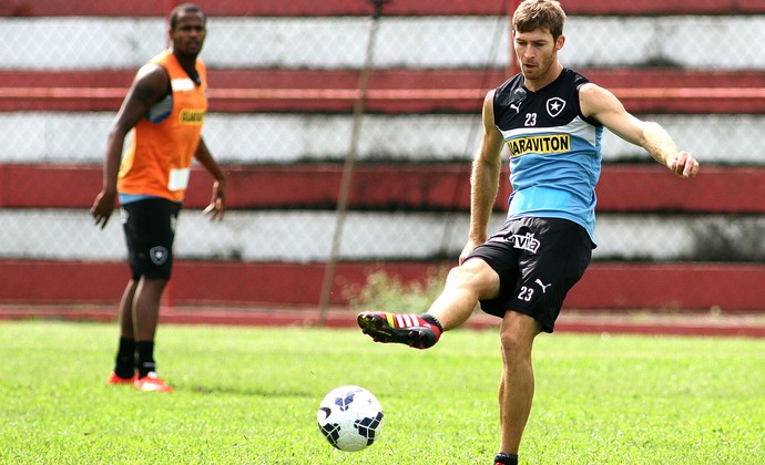 Bolatti treino do Botafogo (Foto: Vitor Silva / SSPress)