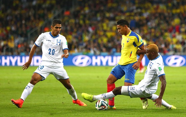 Jorge Claros jogo Equador x Honduras (Foto: Getty Images)