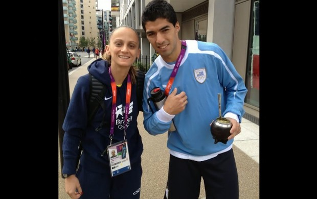 Fabi ao lado de Suárez nas olimpiadas de 2012 (Foto: Reprodução SporTV)