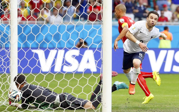 Valbuena Suíça x França (Foto: EFE)