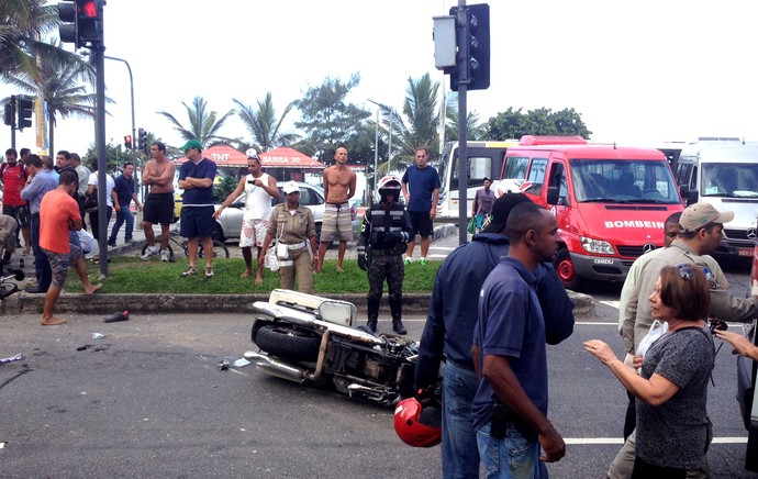 Acidente comboio Copa (Foto: Fábio Penna)