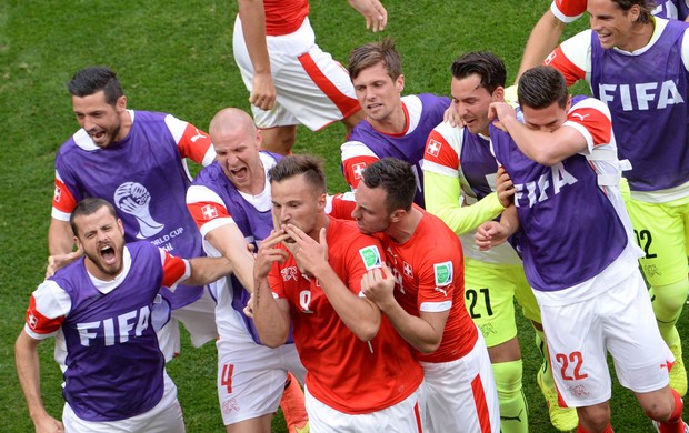 Seferovic suiça x equador (Foto: AFP)