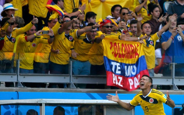 teofilo gutierrez colombia x grecia mineirão (Foto: Reuters)