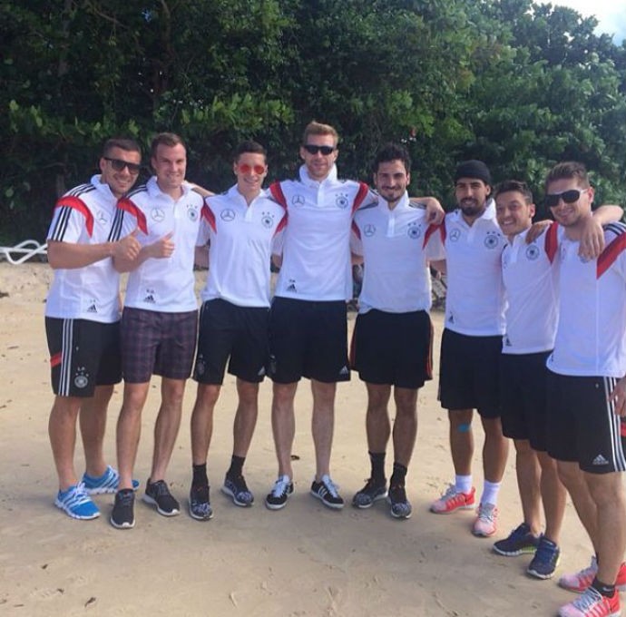 Jogadores da Alemanha passeio Bahia (Foto: Reprodução Instagram)