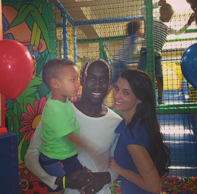 Sagna e a esposa, Ludivina Kadri (Foto: Reprodução Instagram)